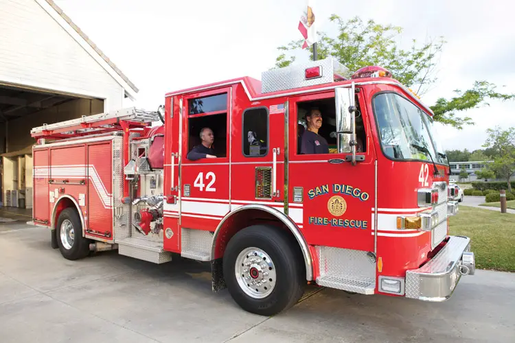 image of SDFD engine 42